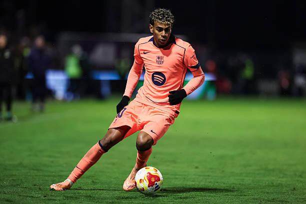 马奎尔在红雀队的 25 号球衣在圣路易斯地区极受欢迎