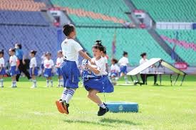 董健称球队首战CBA强队显不足，将努力提升水平